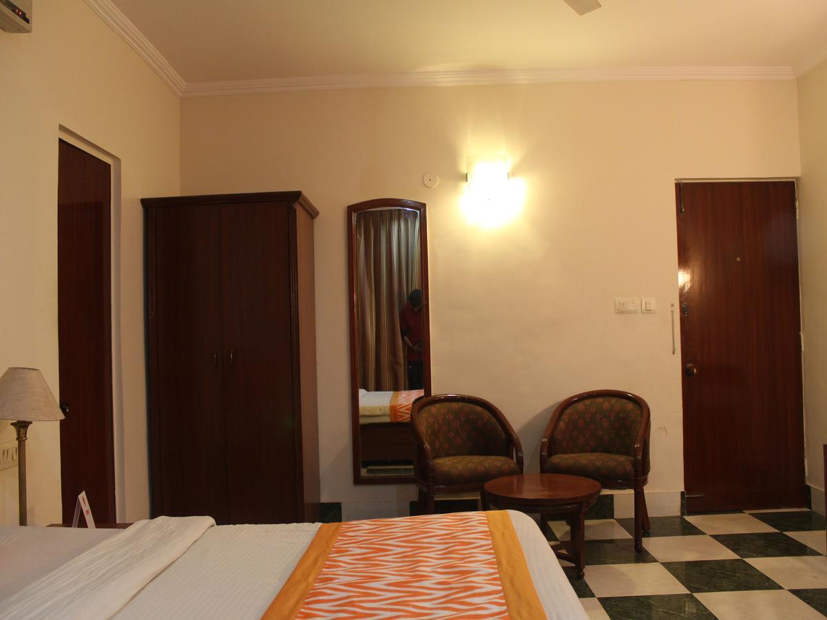 Oyo 5232 Kwality Hotel Dehradun Zewnętrze zdjęcie