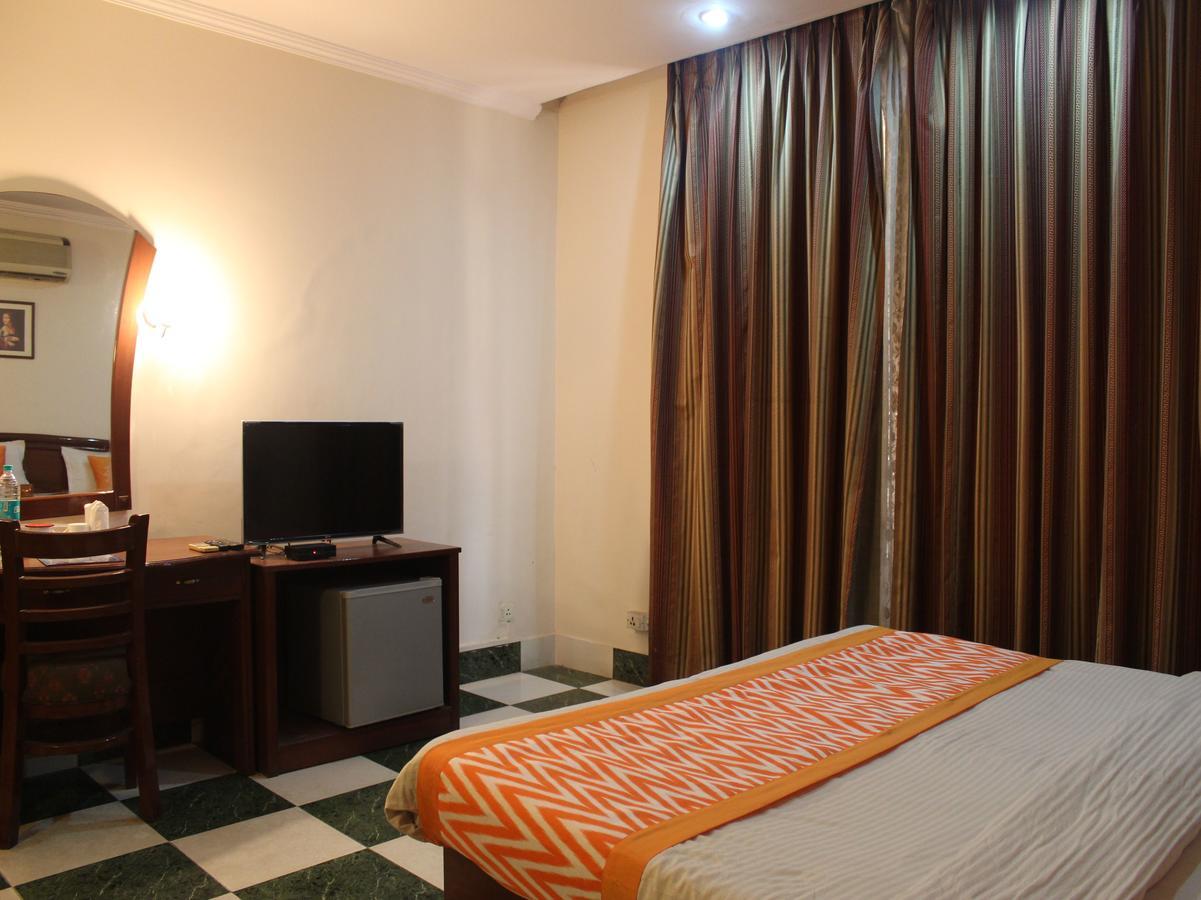 Oyo 5232 Kwality Hotel Dehradun Zewnętrze zdjęcie