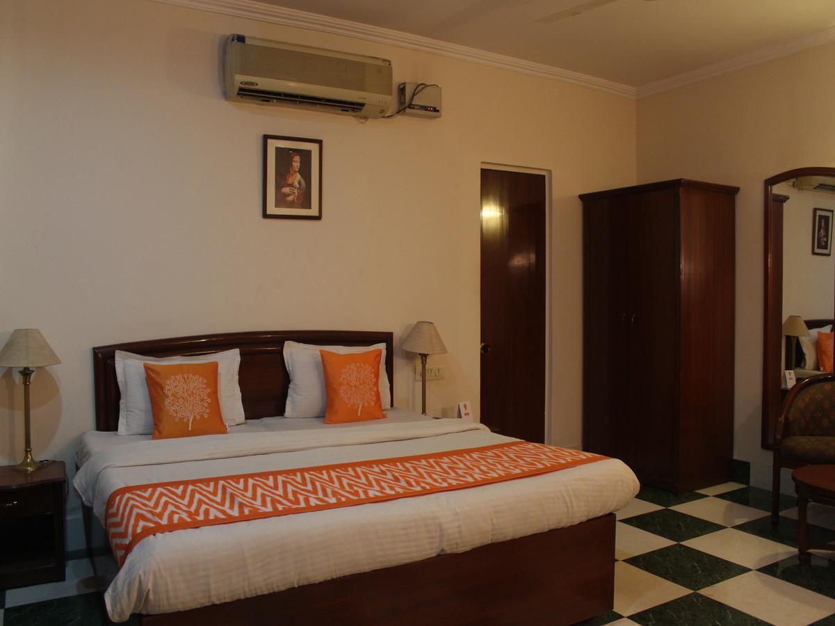Oyo 5232 Kwality Hotel Dehradun Zewnętrze zdjęcie