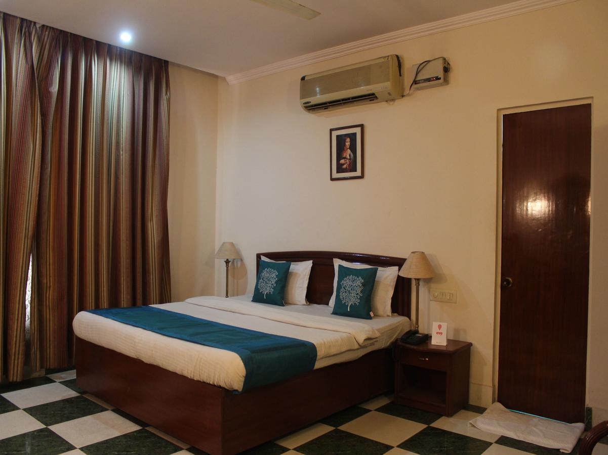 Oyo 5232 Kwality Hotel Dehradun Zewnętrze zdjęcie